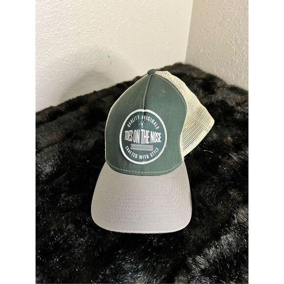 TOES ON THE NOSE Hat Cap Trucker Structured Mesh California Surf Surfer Wear - Picture 1 of 4